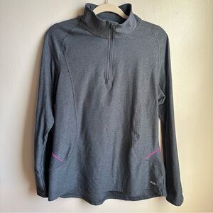 Champion Woman’s Pullover Athletic Sweater Size: XL